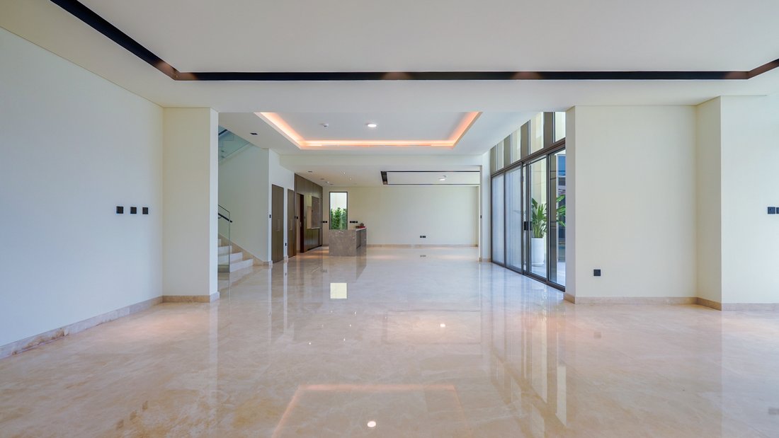 Villa in Hadaeq Sheikh Mohammed Bin Rashid, Dubai, United Arab Emirates 4 - 17339221