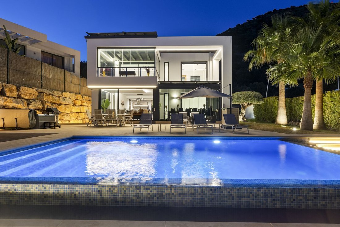 Villa en Mijas, Andalucía, España 3 - 17345362