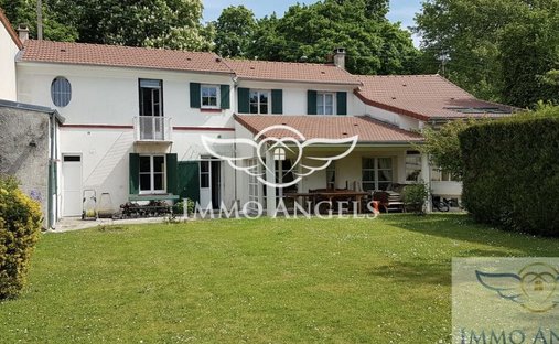 House in Centre, L'Haÿ-les-Roses, France 1