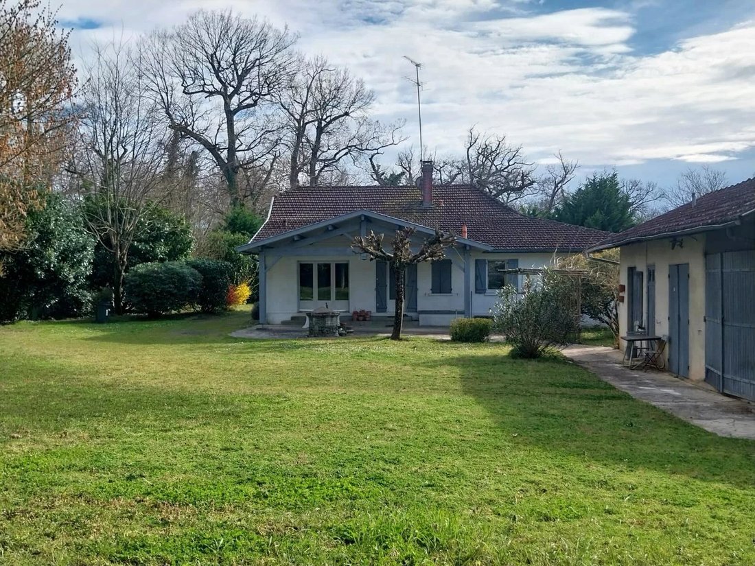 House in Salles, Nouvelle-Aquitaine, France 2 - 17344838