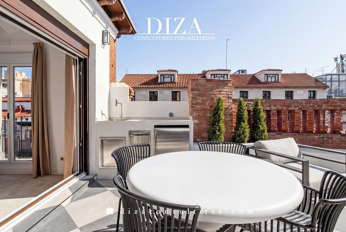 Penthouse in Centro, Madrid, Spain 3 - 17134188