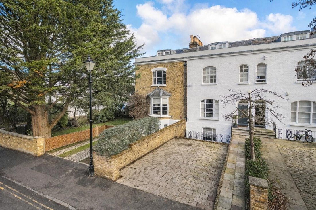 House in Windsor, England 1 - 17340939
