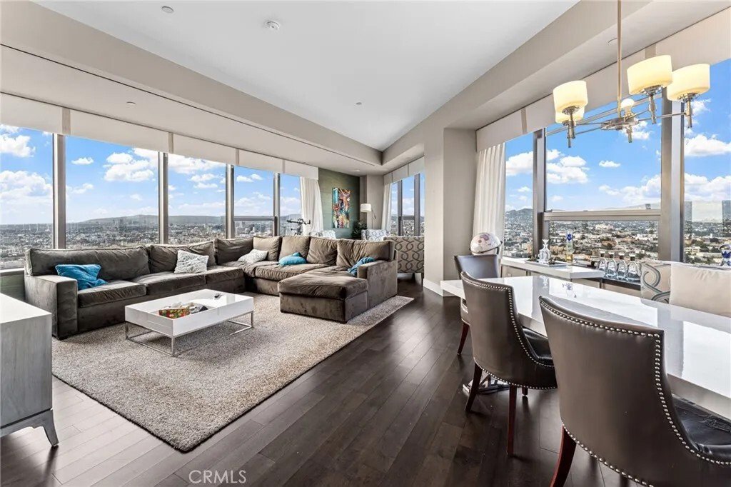 Condo in Los Angeles, California, United States 5 - 17339289