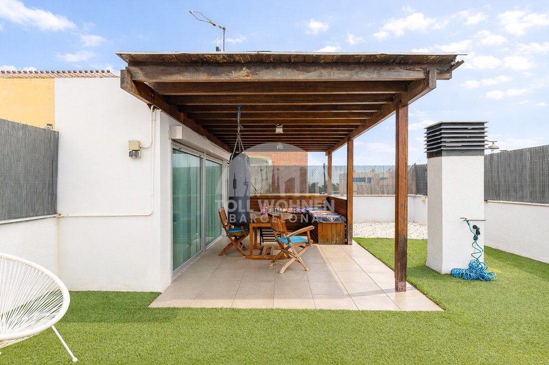 Apartment in Ciutat Vella, Barcelona, Spain 1 - 17340290
