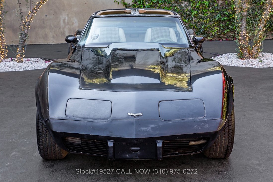Chevrolet Corvette in Los Angeles, CA 2 - 17339908