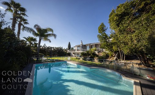 Villa in Vari, Attica, Greece 1