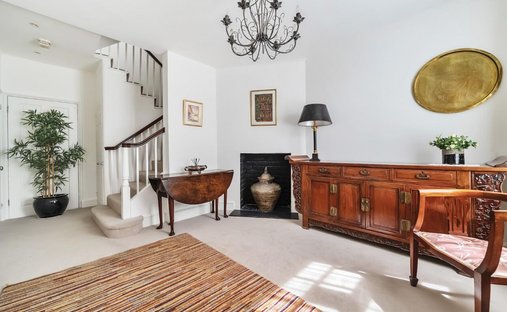 Townhouse in Eton, England 1