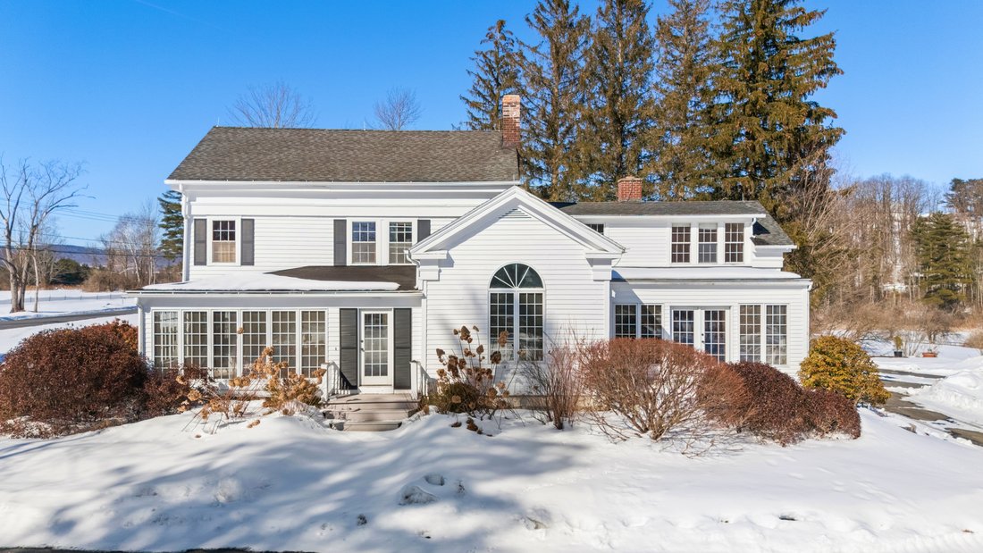 House in Richmond, Massachusetts, United States 1 - 17340414