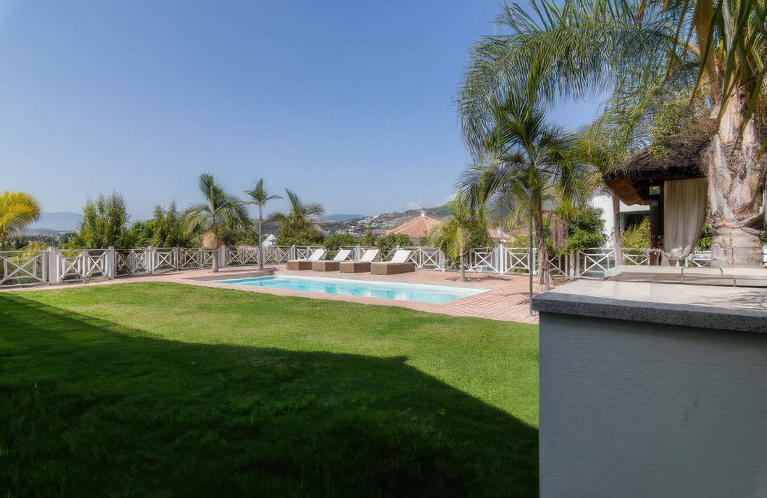 Villa in Nueva Andalucia, Marbella, Spain 2 - 17344996