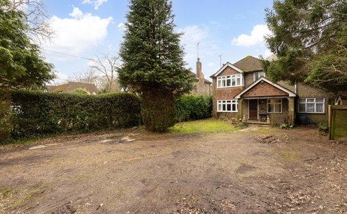House in Felbridge, England 1