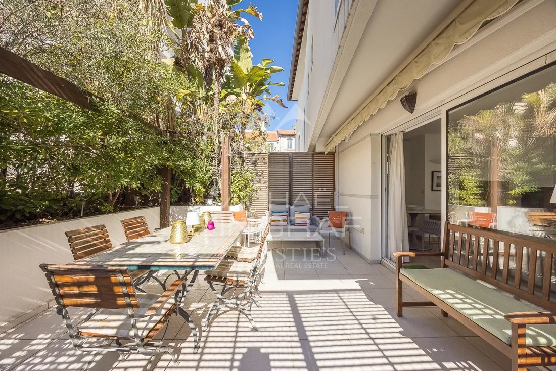 House in La Source, Cannes, France 2 - 17339393