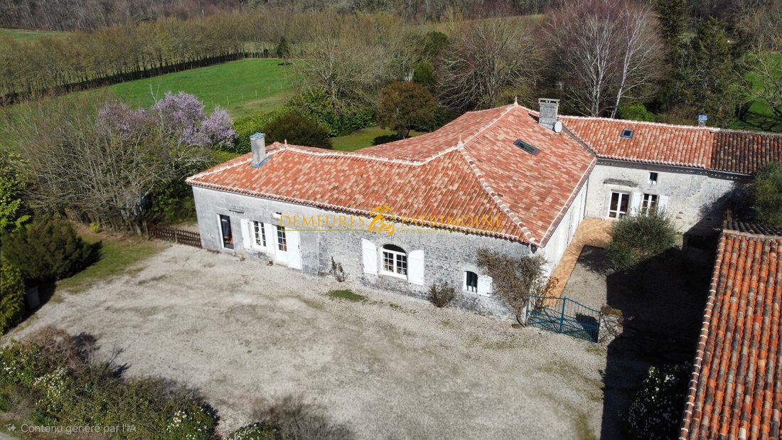 Farm Ranch in Voulgezac, Nouvelle-Aquitaine, France 1 - 16163753