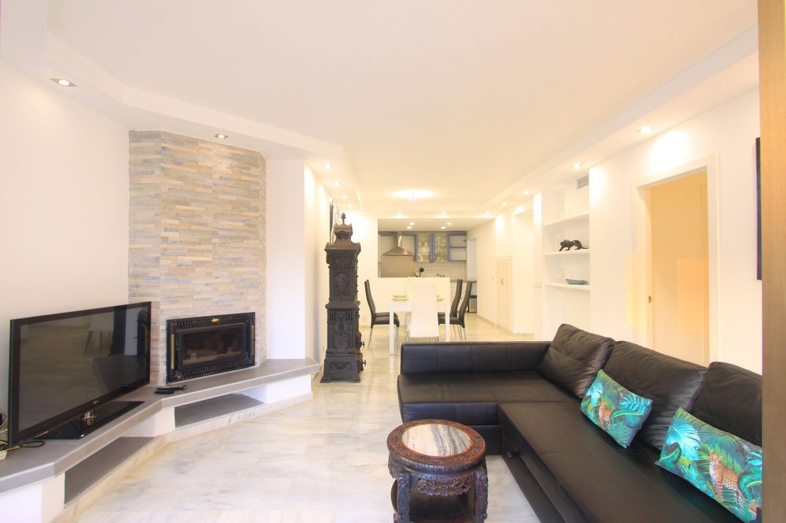 Apartment in Elviria-Cabopino, Marbella, Spain 2 - 17338738