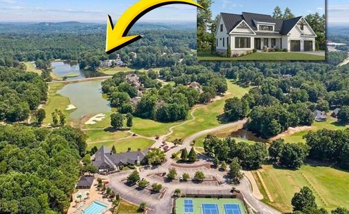 House in Flowery Branch, Georgia, United States 1