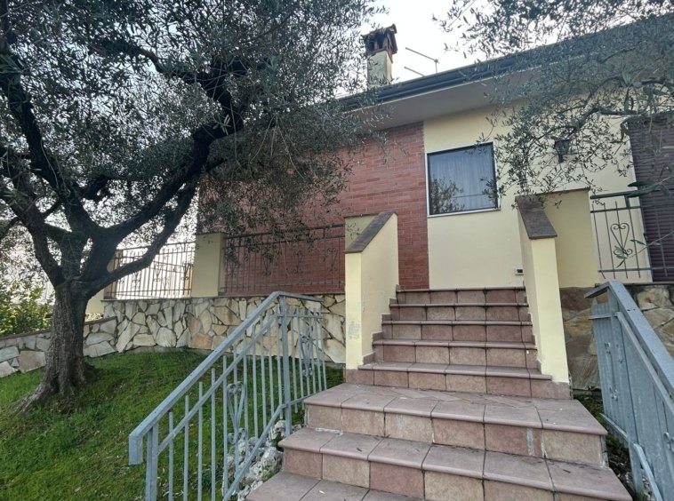 Villa in Pietrasanta, Tuscany, Italy 3 - 17341271