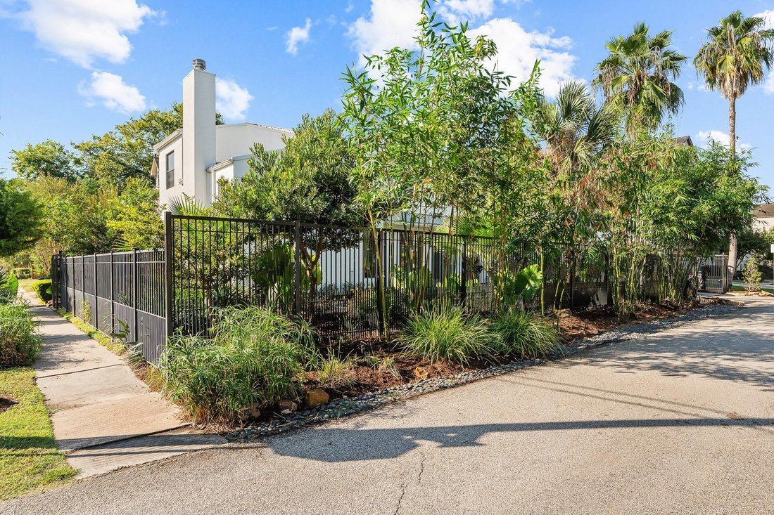 House in Houston, Texas, United States 4 - 17342546
