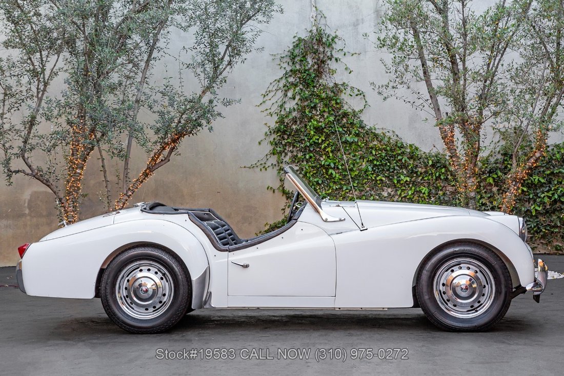 Triumph TR3 in Los Angeles, CA 4 - 17343071