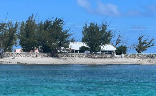 Apartment in Balfour Town, Turks Islands, Turks and Caicos Islands 1