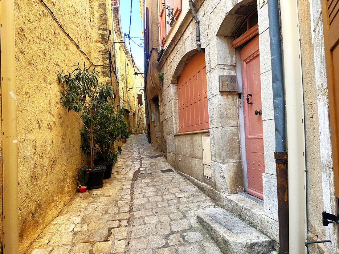 Callian, Provence-Alpes-Côte d'Azur, France 1 - 17339992
