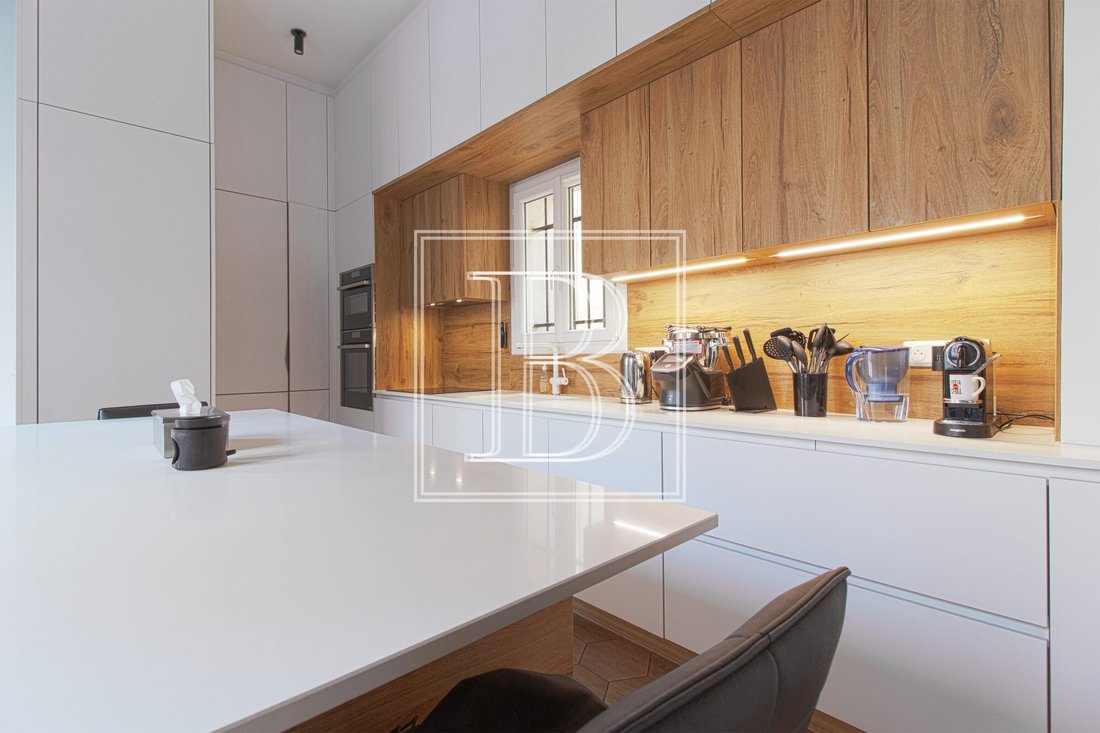 Apartment in Enfants Rouges, Paris 3e Arrondissement, Paris 3 - 17343701