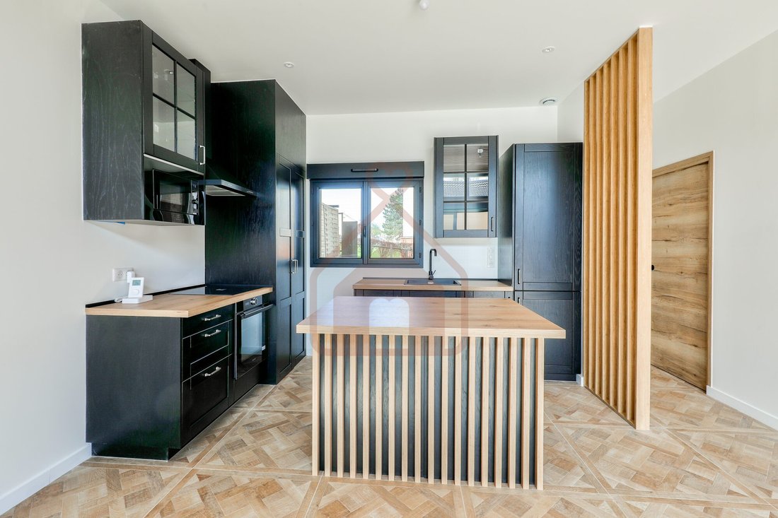 House in Villejuif, Ile-de-France, France 3 - 17343604