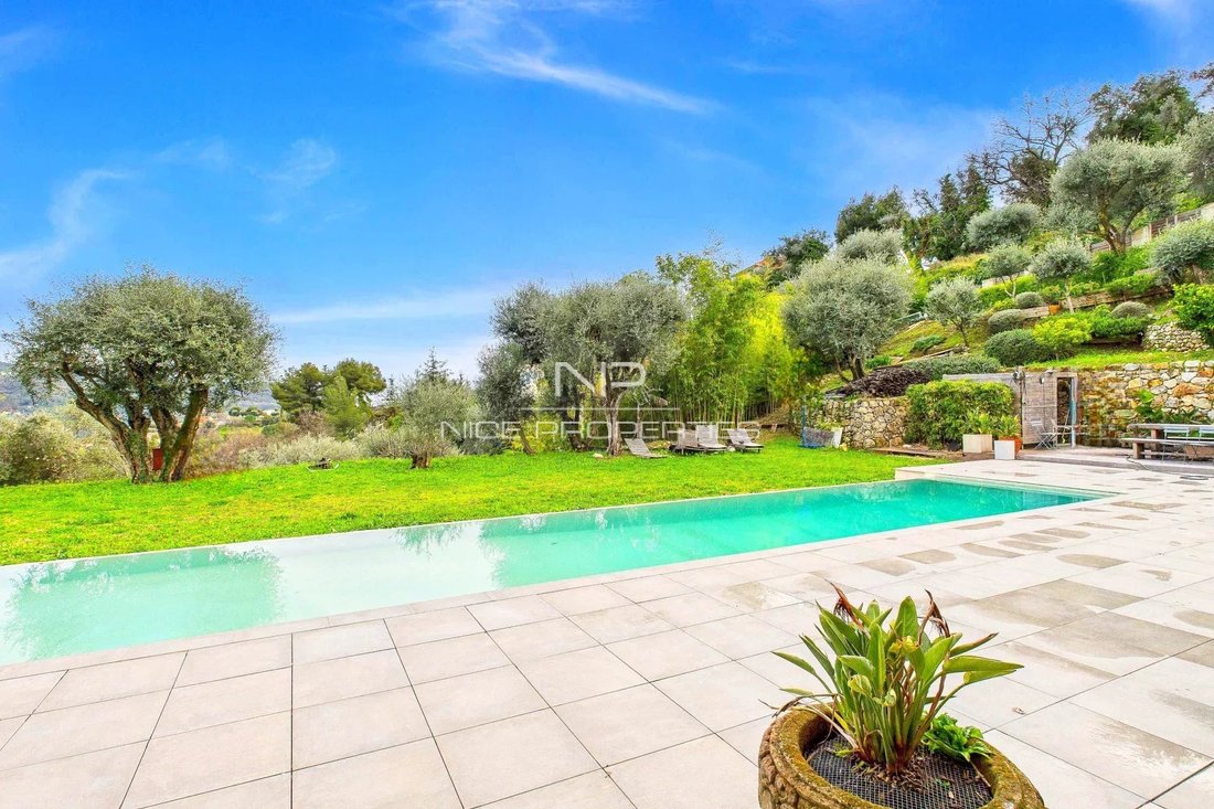 Villa in Nice, Provence-Alpes-Côte d'Azur, France 1 - 17342961