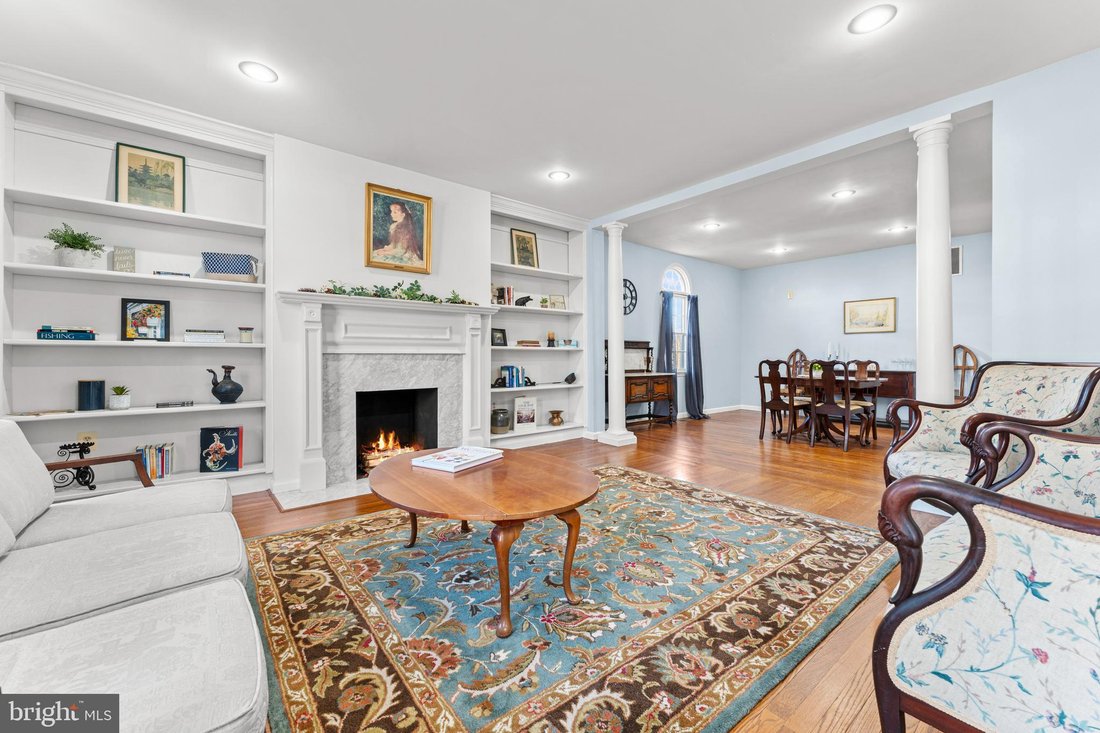 Front Royal, Virginia, United States 1 - 17338455