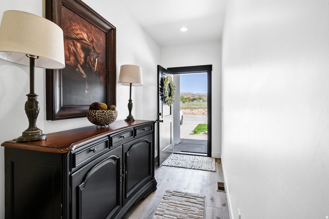 Apartment in Richfield, Utah, United States 4 - 17343960