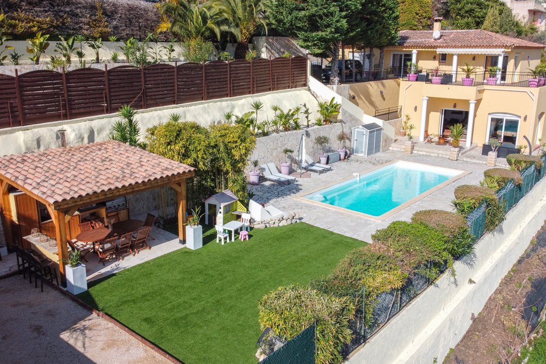 Villa in Èze, Provence-Alpes-Côte d'Azur, France 3 - 17337565
