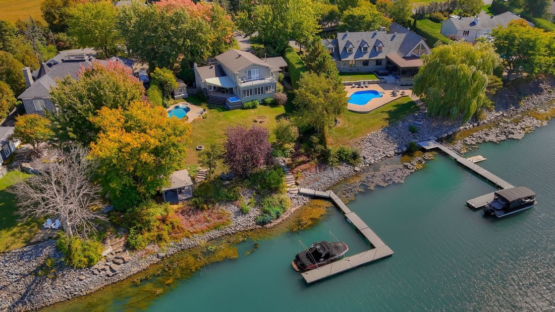 House in Saint-Charles-sur-Richelieu, Quebec, Canada 1 - 17334899