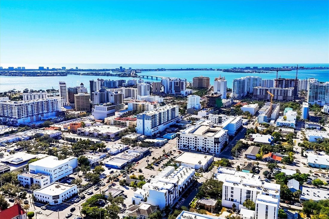 Condo in Sarasota, Florida, United States 5 - 17341061