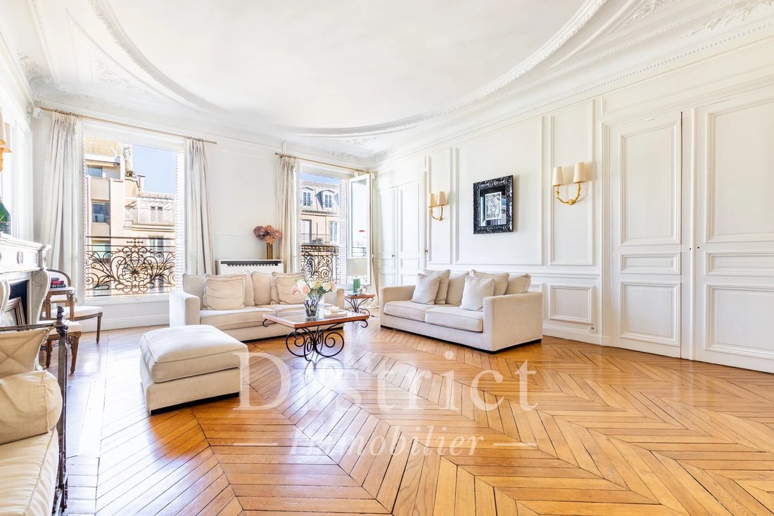 Apartment in Hoche-Friedland, Paris 8e Arrondissement, Paris 3 - 16150745