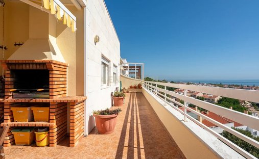 Apartment in Carcavelos e Parede, Lisbon, Portugal 1