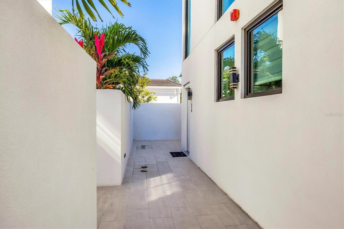 Condo in Sarasota, Florida, United States 2 - 17341061