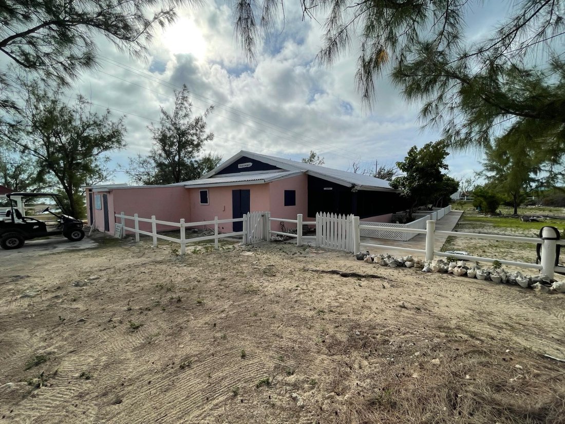 Apartment in Balfour Town, Turks Islands, Turks and Caicos Islands 4 - 17342896
