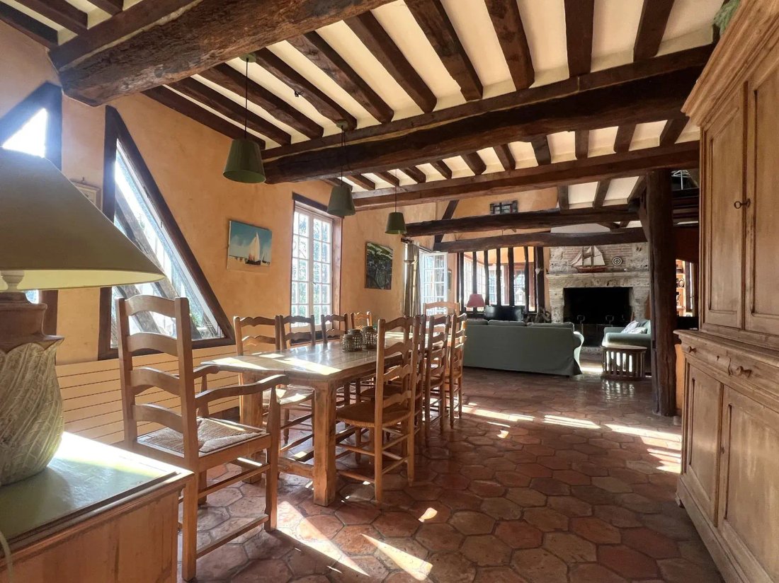 Estate in Cormeilles, Normandy, France 2 - 17339548