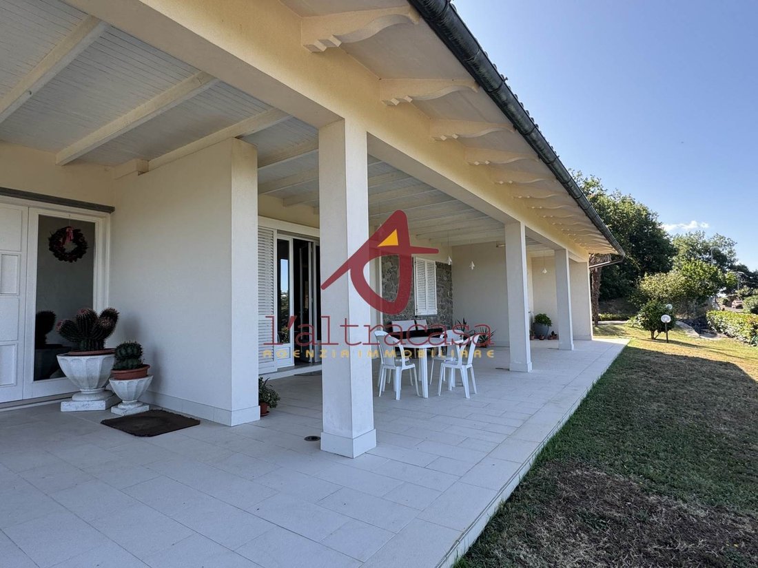 Villa in Larciano, Tuscany, Italy 2 - 17343009