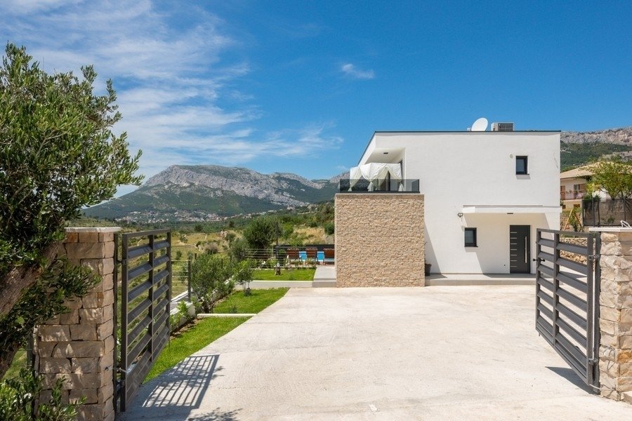 Villa in Gradski kotar Grad, Split, Split-Dalmatia County 4 - 17342889