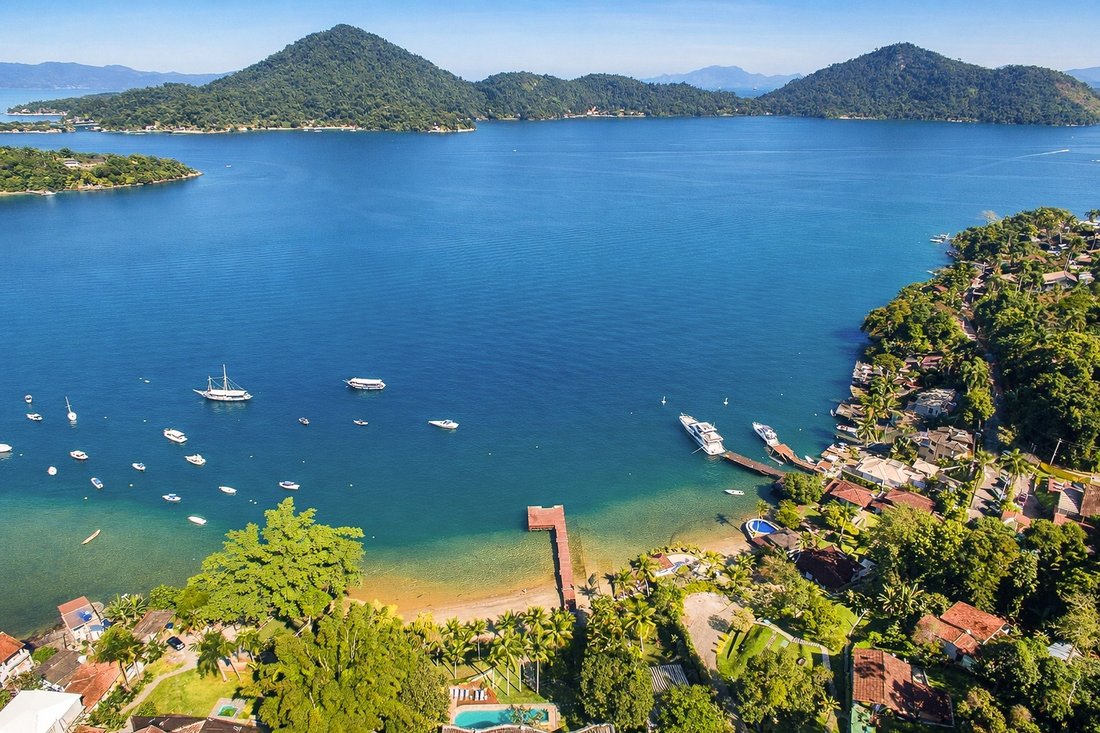 Villa in Angra dos Reis, State of Rio de Janeiro, Brazil 4 - 12454077