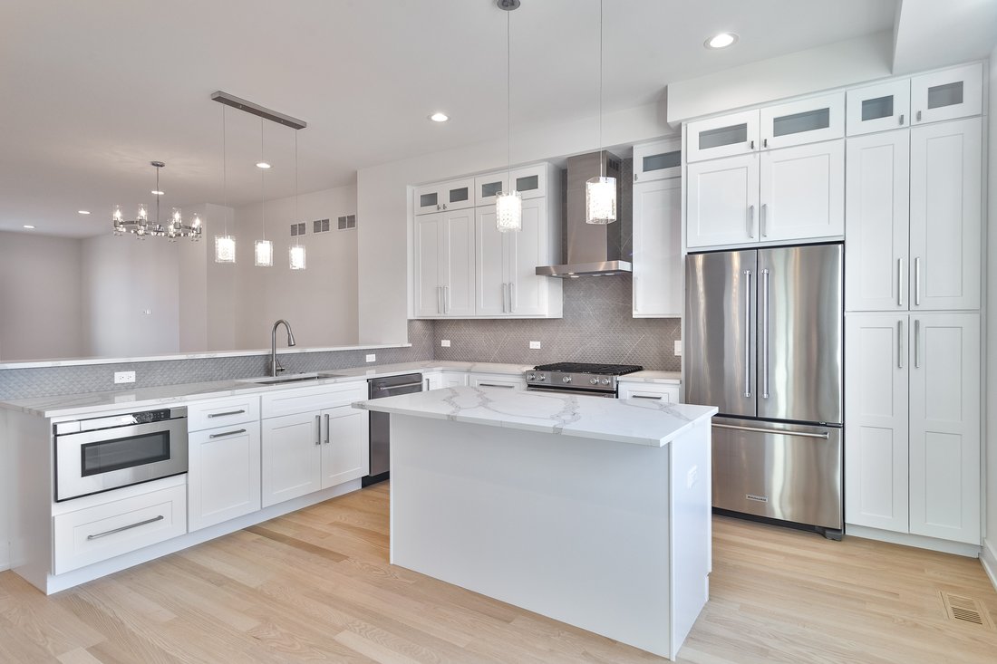 House in Chicago, Illinois, United States 2 - 17339373