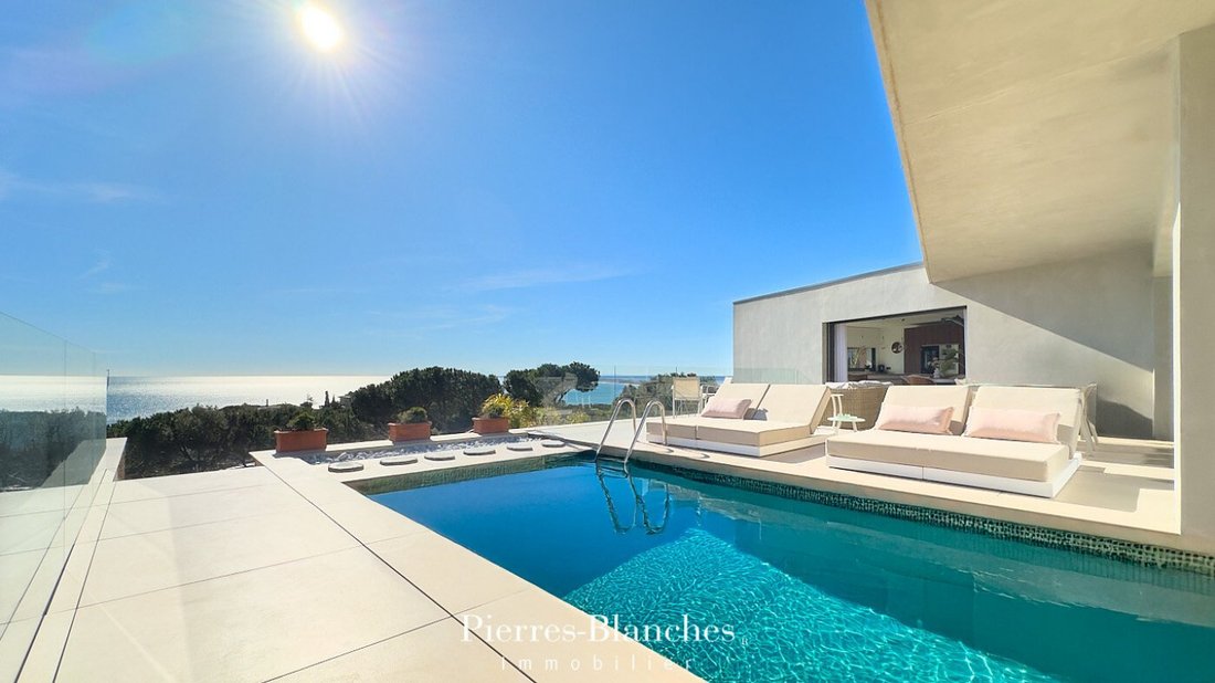 Villa in Espace Villeroy-Les Quilles, Sète, France 2 - 17339524