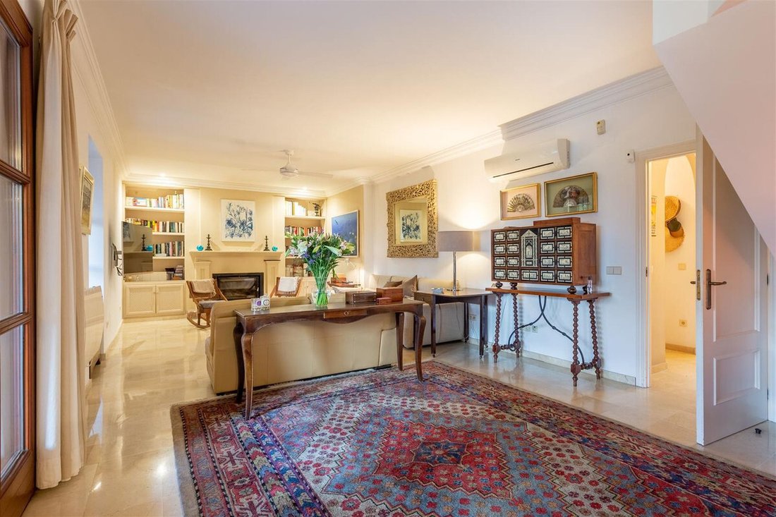 Villa in Guadalmina Alta, San Pedro de Alcantara, Spain 4 - 17339587