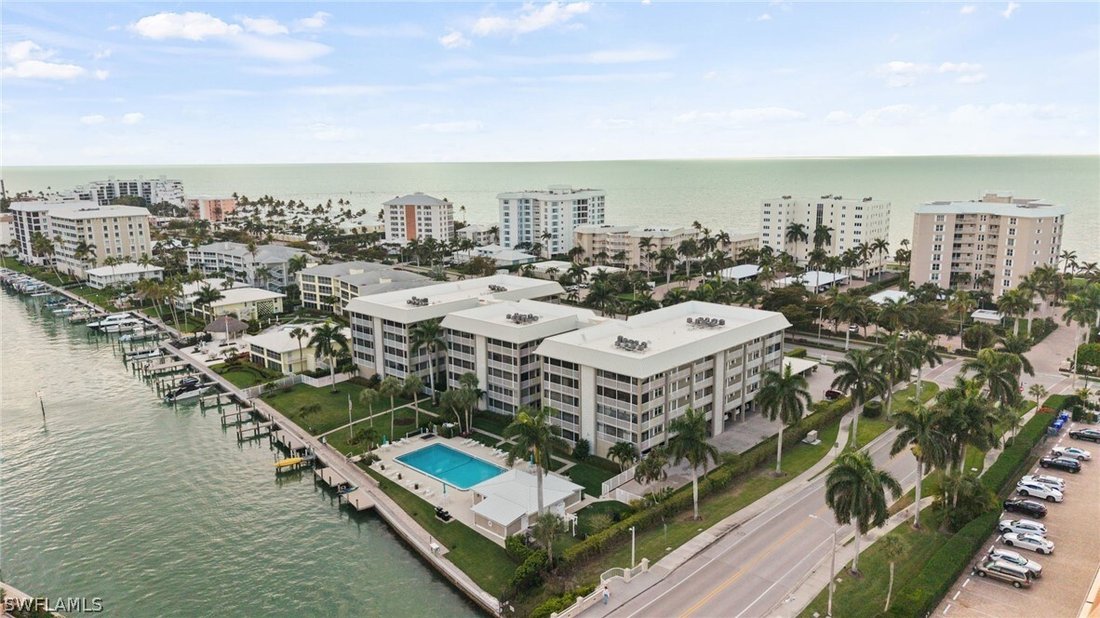Condo in Naples, Florida, United States 1 - 17340778