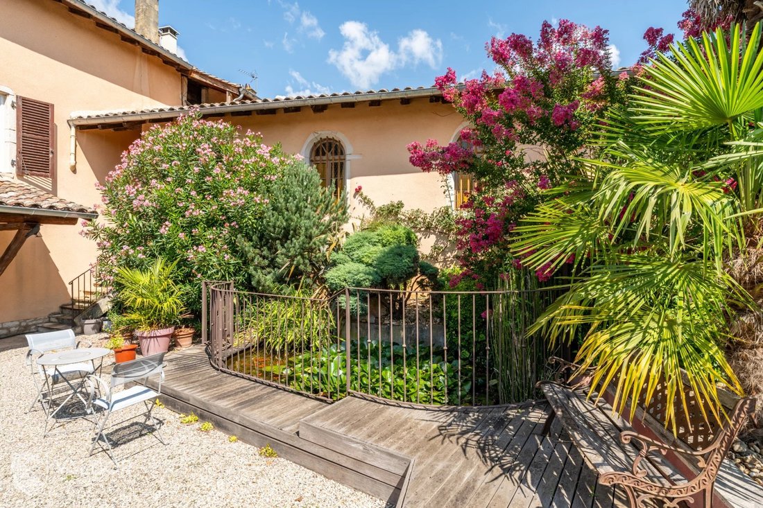 House in Fareins, Auvergne-Rhône-Alpes, France 2 - 17339071