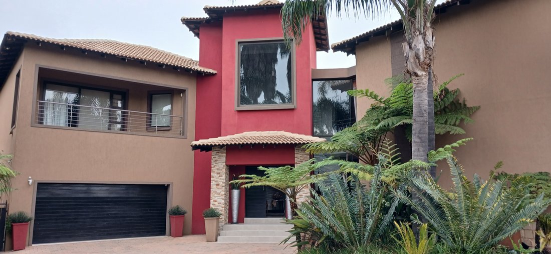Country House in Parkrand, Gauteng, South Africa 1 - 17340141