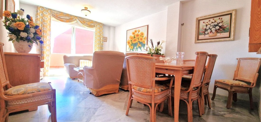 Apartment in Marbella, Andalusia, Spain 4 - 17339921