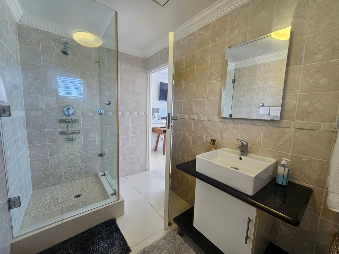 Country House in Port Zimbali, KwaZulu-Natal, South Africa 3 - 17340143