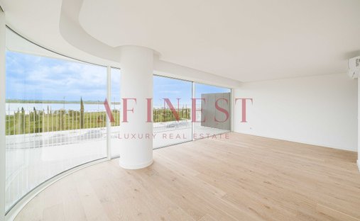 Apartment in Alto do Seixalinho, Santo Andre e Verderena, Setubal, Portugal 1