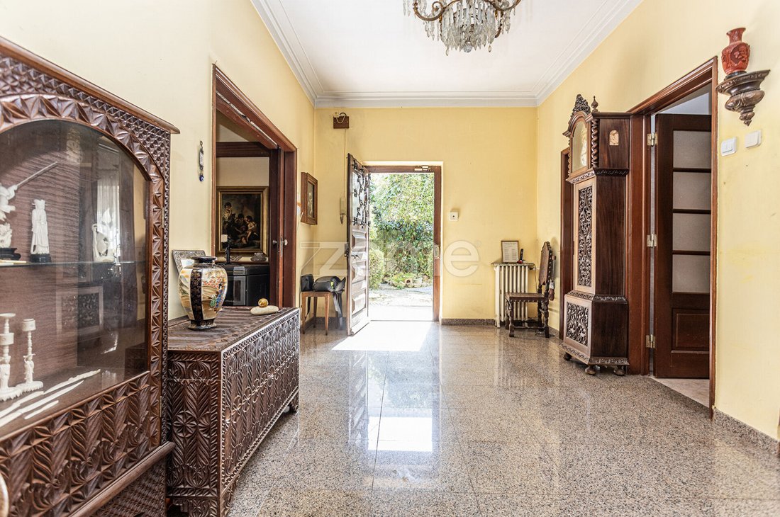 House in Carcavelos e Parede, Lisbon, Portugal 3 - 17343207