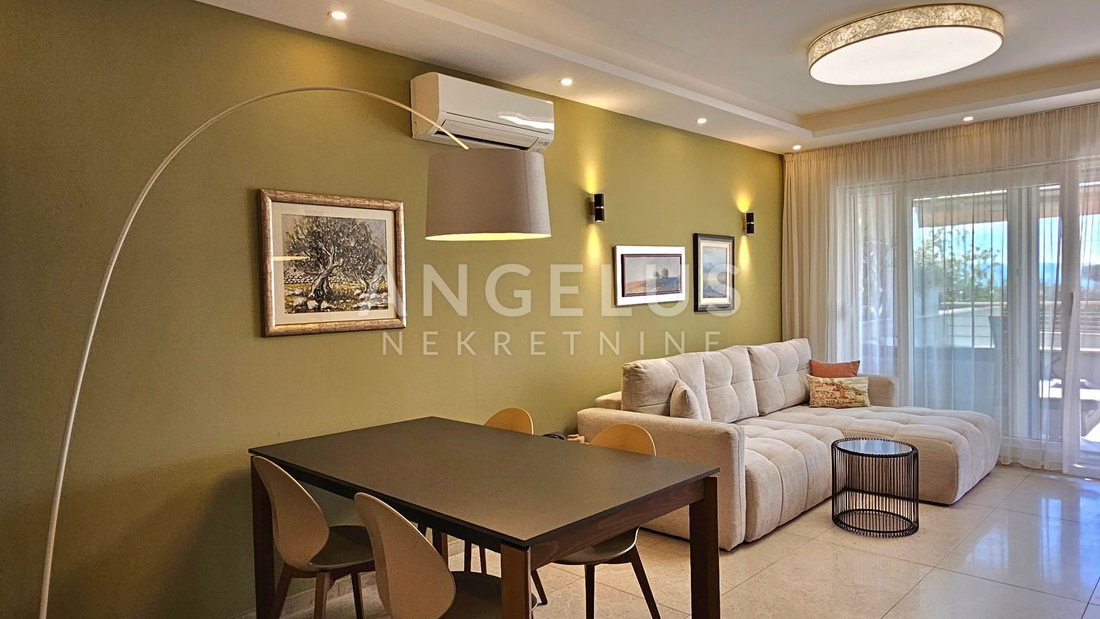 Apartment in Znjan, Split, Split-Dalmatia County 5 - 17345076